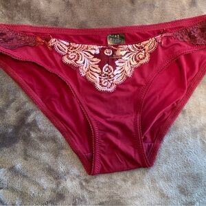 Pure Beauty by Rene Rofe.  Chic Red Lace Bra and Panty Set